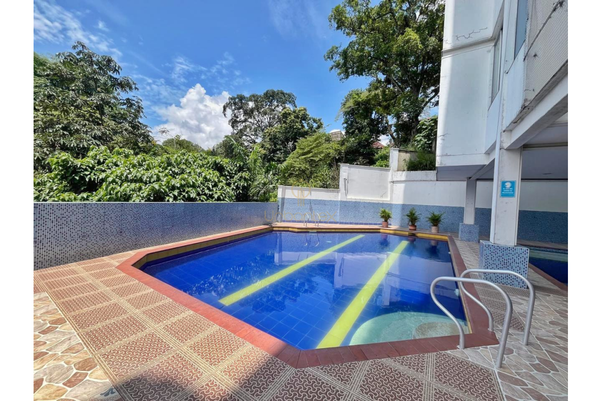 Urbanlex arrienda Apartamento Amoblado Conjunto Residencial Santa Cruz  área 50m2  $ 1.500.000