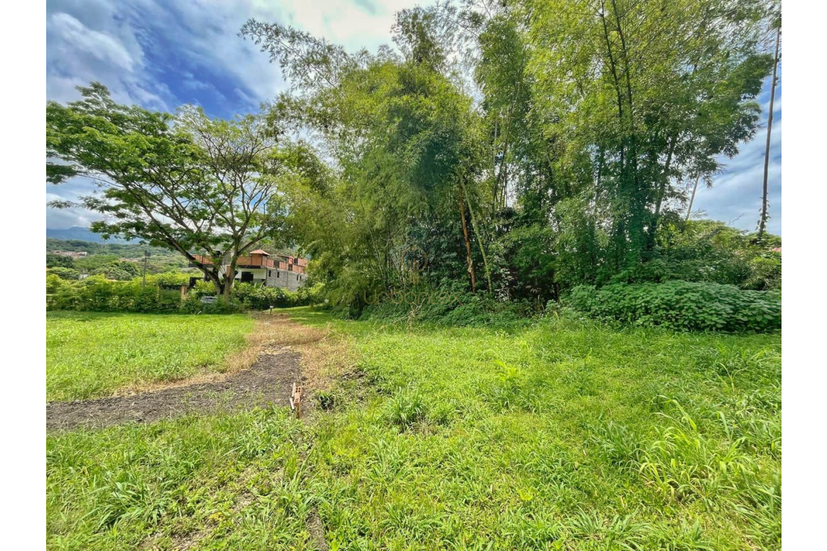 UrbanLex vende lote conjunto campestre área 615m2 $220Millones